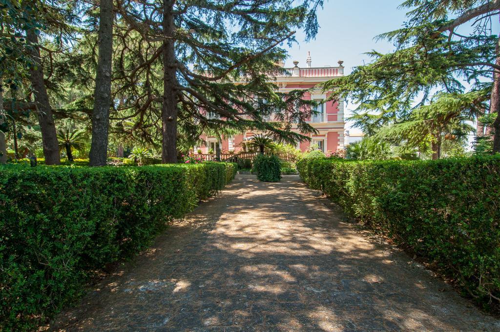 Villa Carenza Monopoli Eksteriør billede